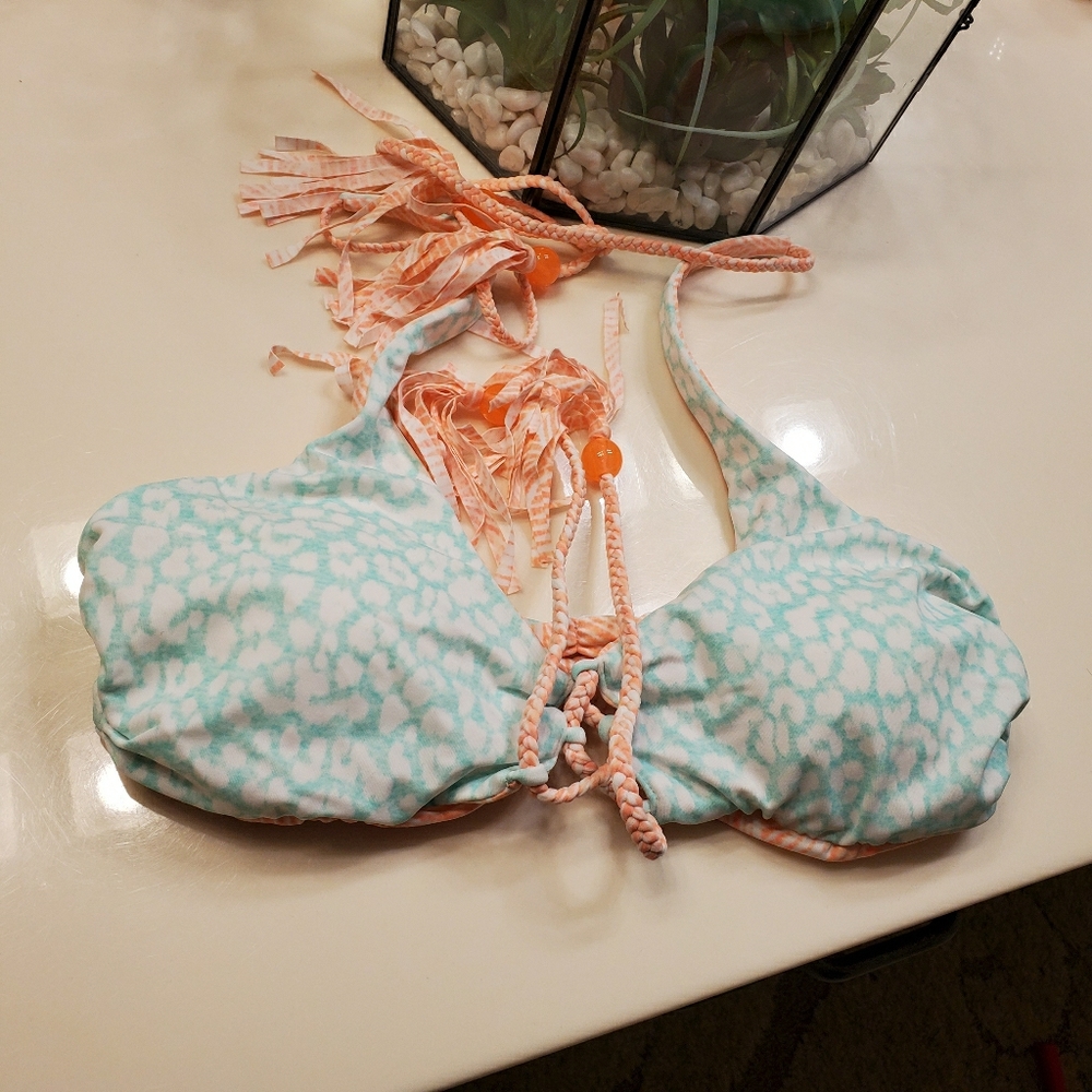Vs swimsuit top brand new never worn